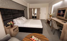 Comfort House Hotel